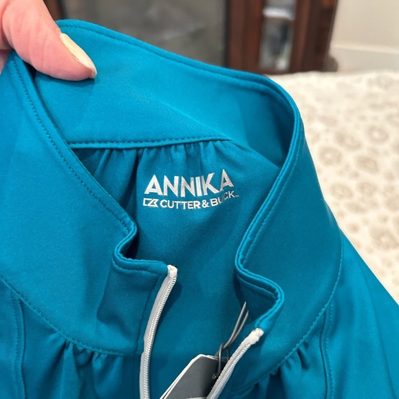 NWT Annika Size Large Womens Active Shirt With Reflector Strip - Picture 4 of 10